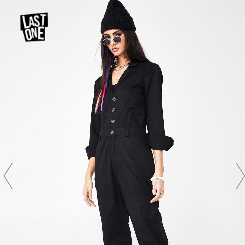 CUTE DOLLS KILL / VOLCOM jumpsuit🖤 make an offer